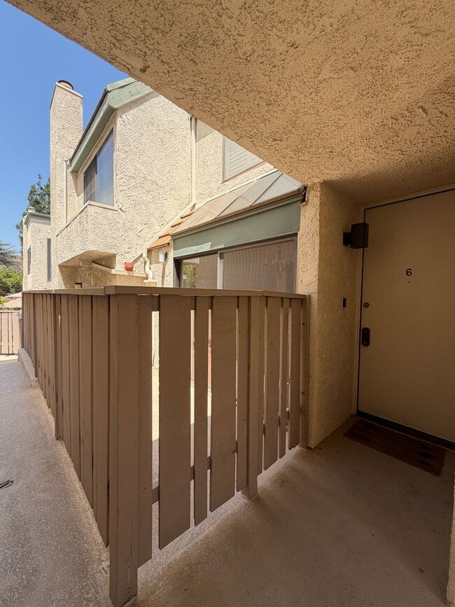 Photo - 1734 N Verdugo Rd