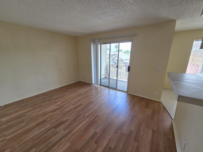 Photo - 839 Gaviota Ave Unit A