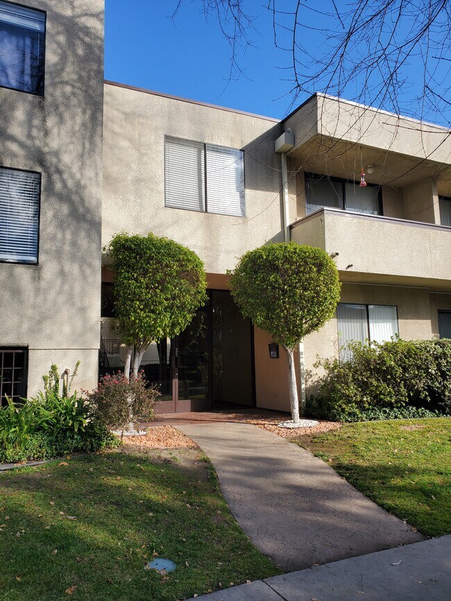 Photo - 10815 Hesby St Unit 111