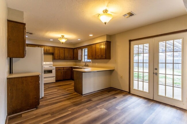 Photo - Single Family Home Weatherford