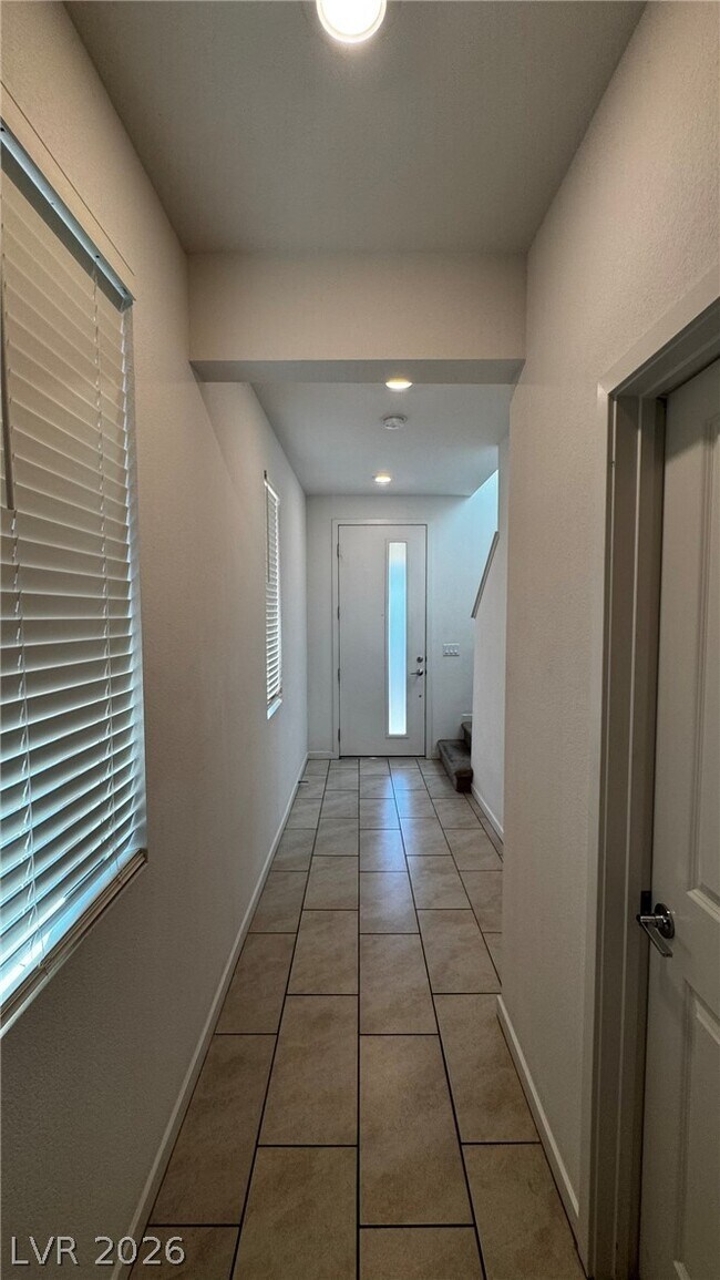 Photo - 7080 Garnet Crest Ct