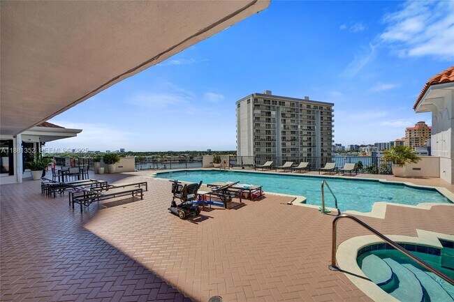 Photo - 100 S Birch Rd Unit 906B