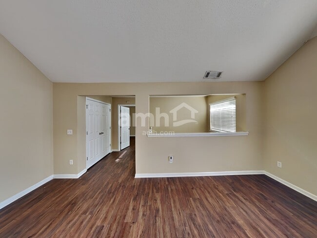 4350 Bridle Point Pkwy