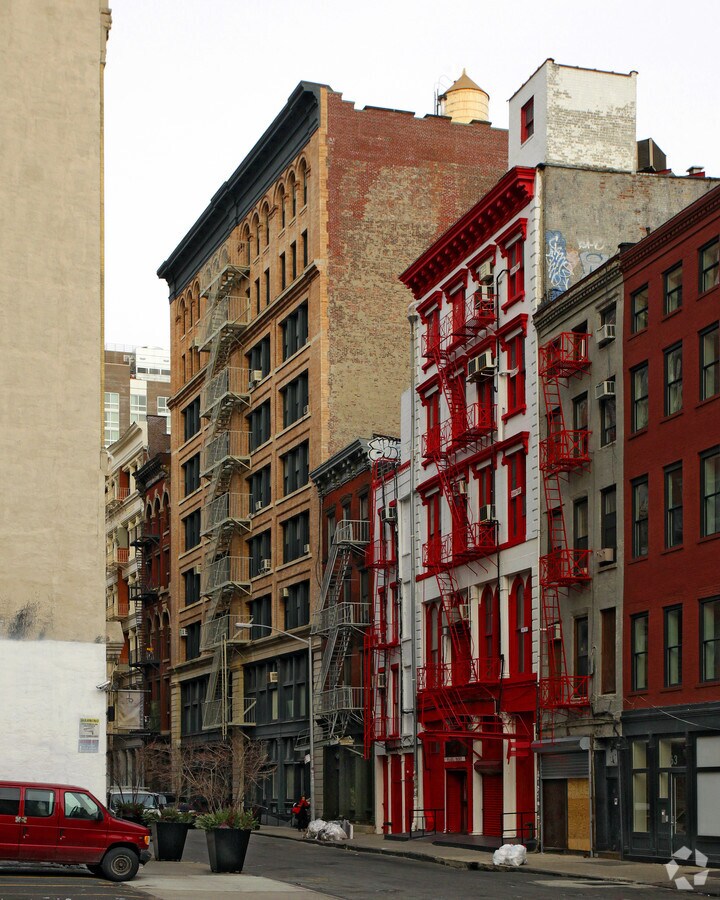 Primary Photo - 45 Lispenard St Apartments
