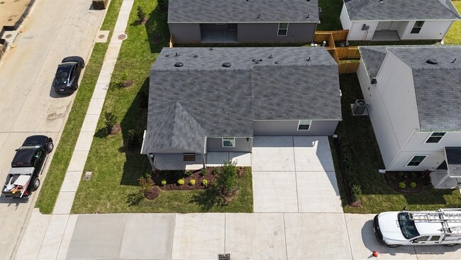 Photo - 30527 Bladnoch Ln