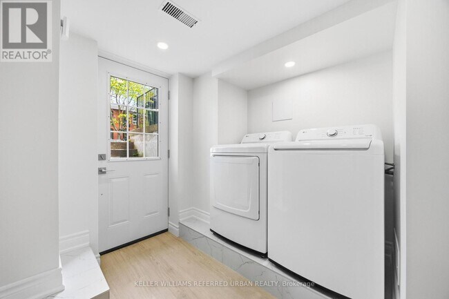 Photo - 54 Gwynne Ave