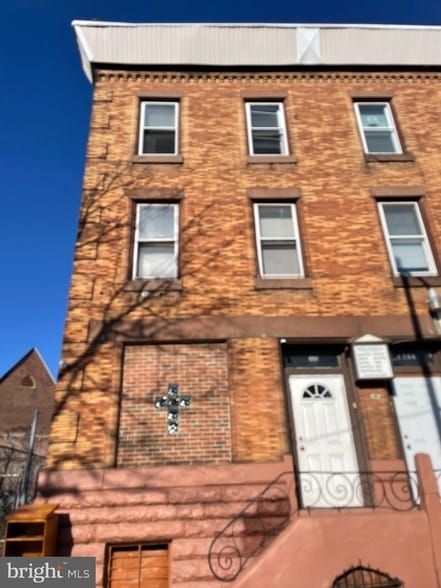 Photo - 3820 N Broad St