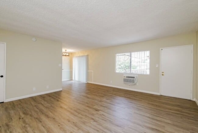 59 Esperanza Ave Unit D