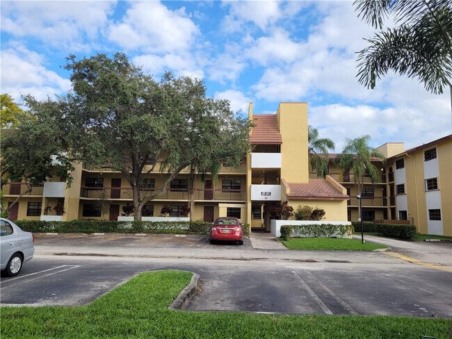 Photo - 2027 Coral Ridge Dr Unit 206 S