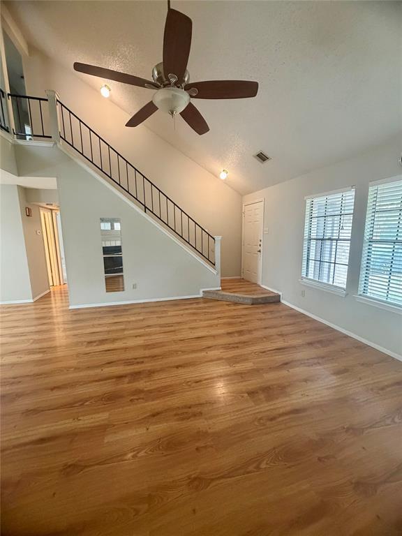 Photo - 1707 Honeysuckle Ln