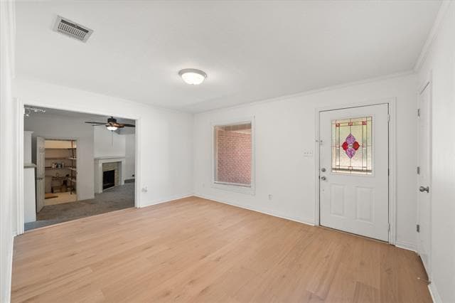 Photo - 344 Bedford Ct E