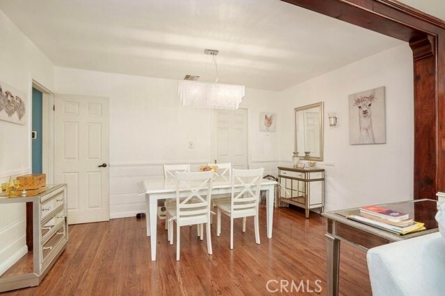 Photo - 7128 Mammoth Ave