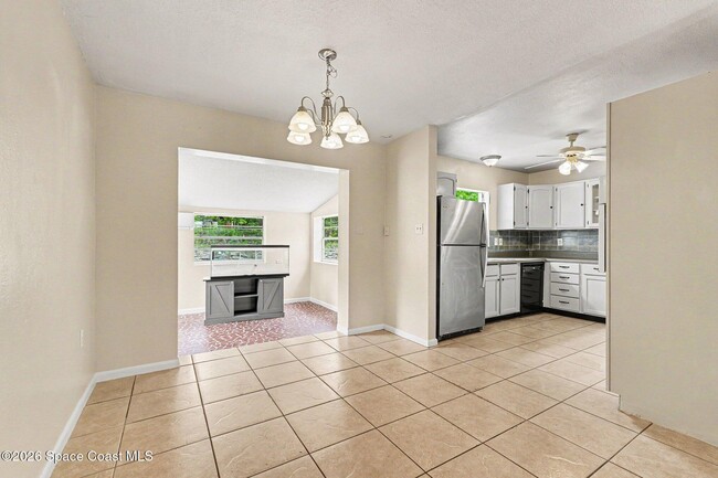 Photo - 3960 Barcelona St