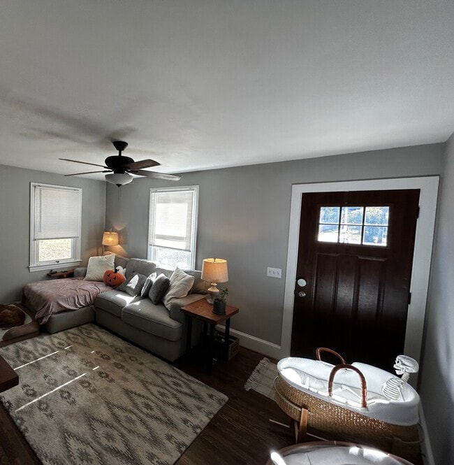 Photo - 233 Perry Ave