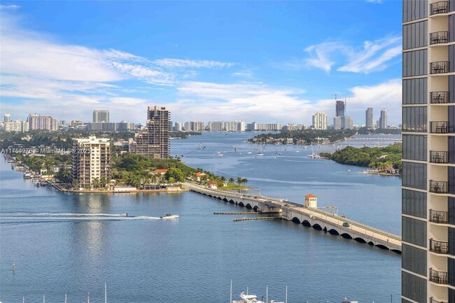 Photo - 1717 N Bayshore Dr Unidad A-2356 Rental