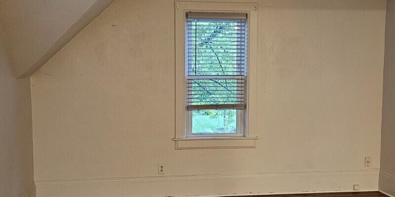 1111 Chestnut Street - 1111 Chestnut Street Unit 201