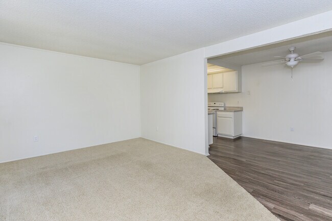 Del Amo Apartment Homes