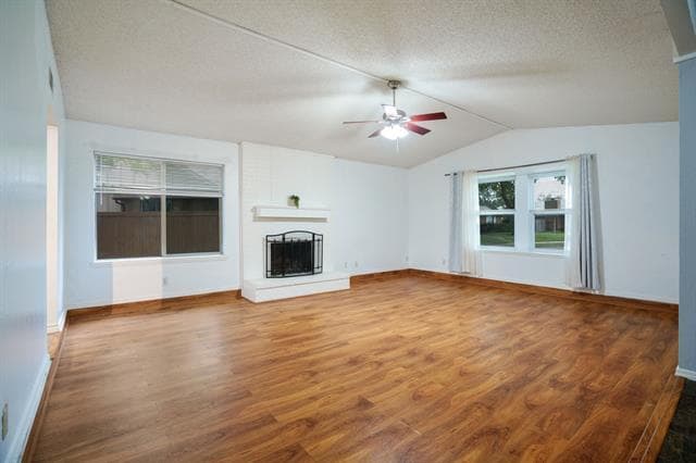 Photo - 2520 Majestic Dr