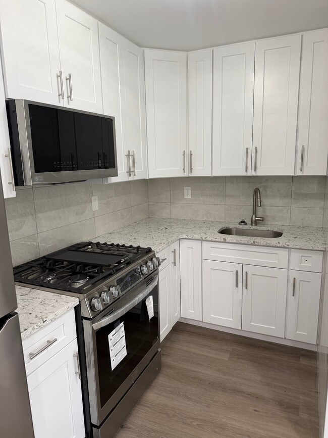 Photo - 4202 Oneida Ave