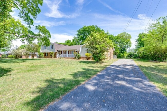 Photo - 1316 Rivermont Dr