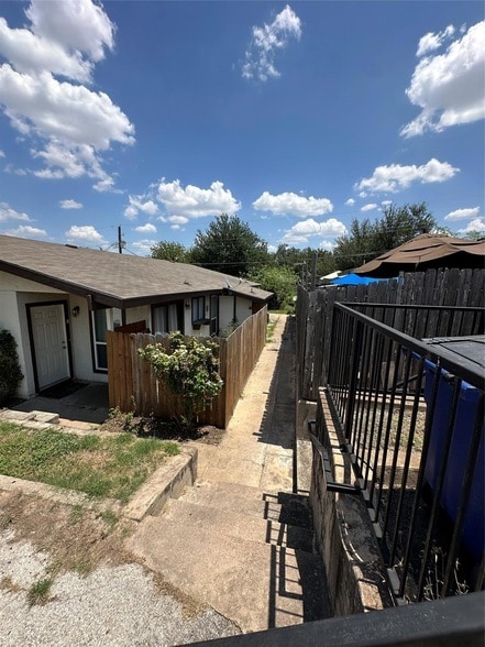 3003 Parker Ln Unit D