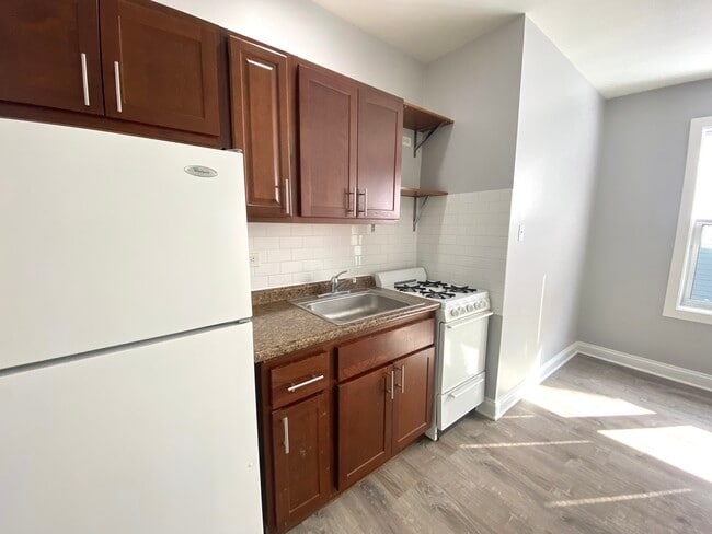 4756 Studio - Style 2 - Rented