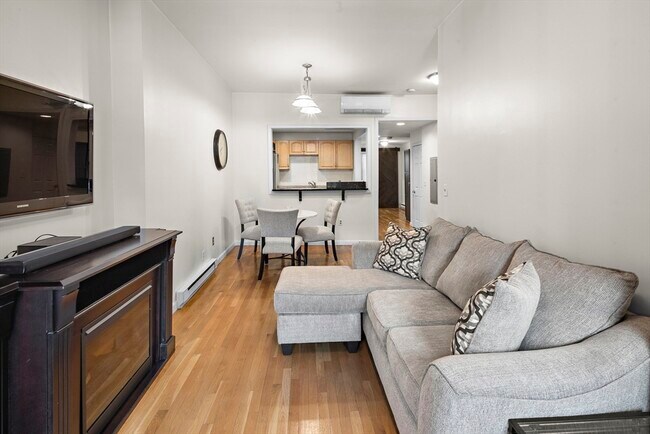 Photo - 41 Warren Ave Unidad 1