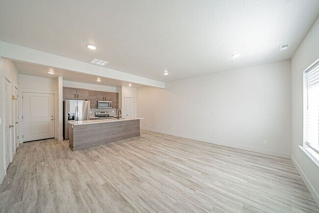 Photo - Beautiful 3-Bedroom Townhome in Summerfield Community – Resort-Style Amenities!