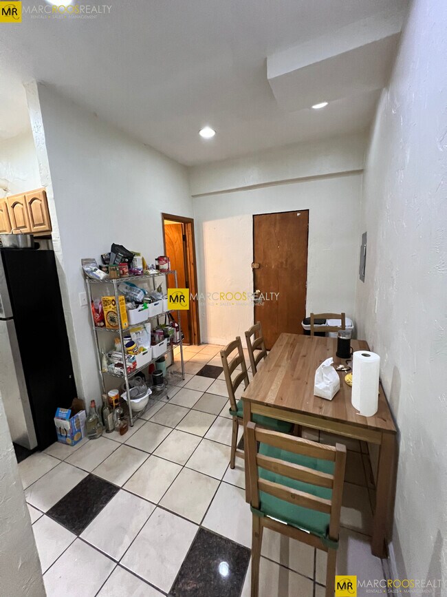 Photo - 25 Saint Stephen St Unit 41A