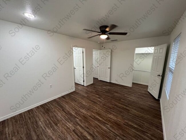 Photo - New Spacious 2 bedroom 2 bath Duplex.