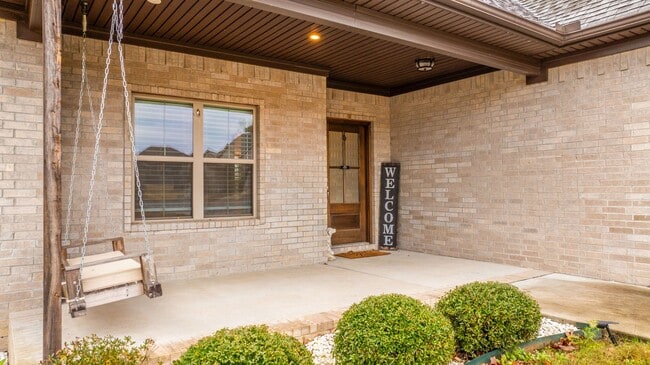 Photo - Stunning Sherwood Home in Quiet Cul-de-Sac | Modern Upgrades & Spacious Layout