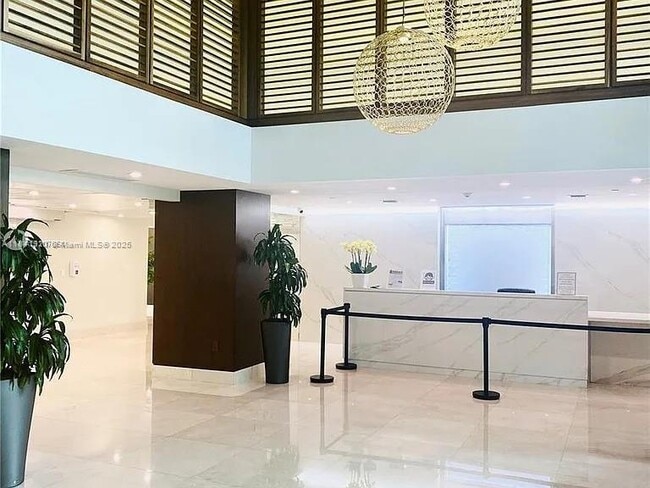 Photo - 540 Brickell Key Dr Unit 603