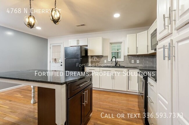 Photo - 4768 N Cherry St