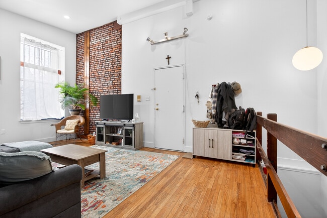 Photo - 2213 Green St Unit A1