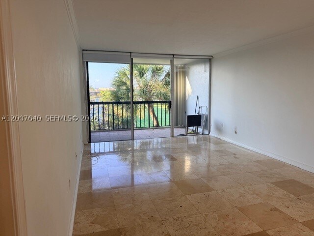 Photo - 10825 SW 112th St Unit 307