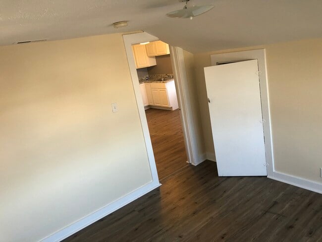 Photo - 68 Perry Ave