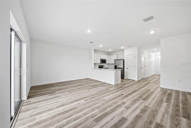 Photo - 32495 Midsummer Night Ln