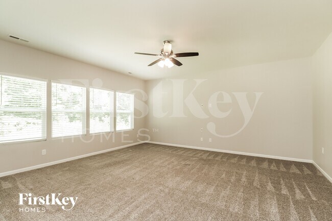 Photo - 8000 Camden Crossing