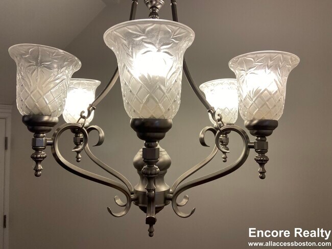 Photo - 34 Greenwich Pk Unidad 2