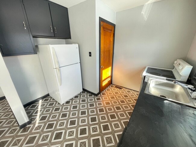 Photo - 2527 Georgetown Rd