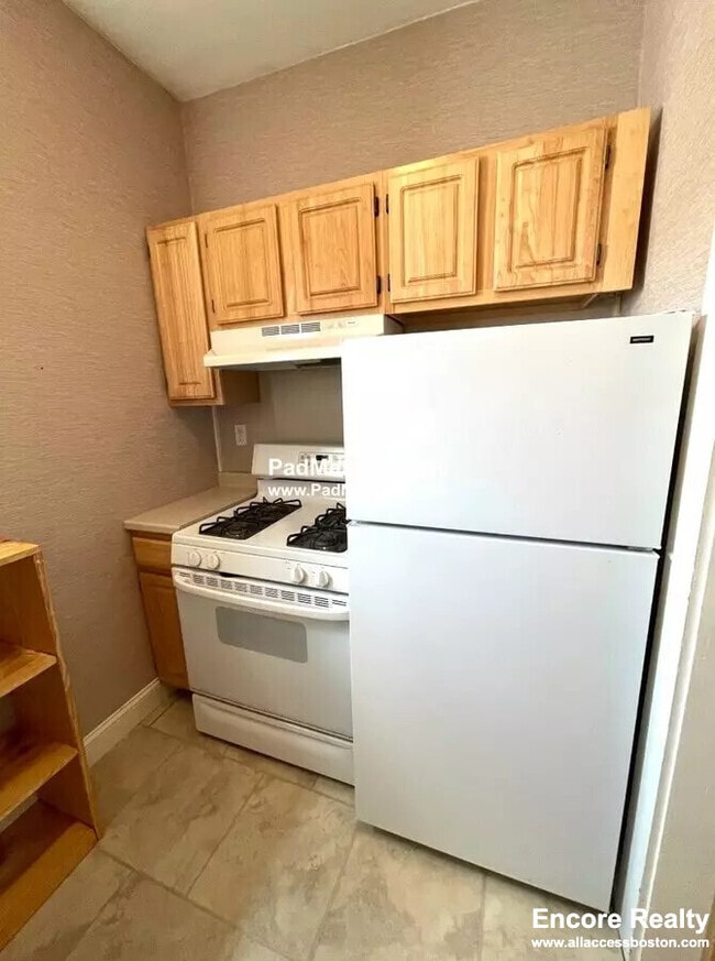 Photo - 109 St Paul St Unit D