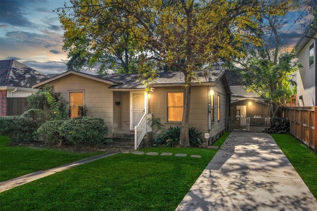 Building Photo - 4111 Law St