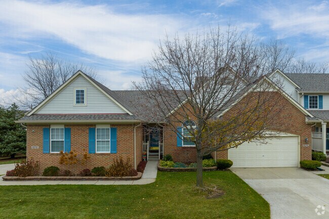 Photo - Coachlight Village