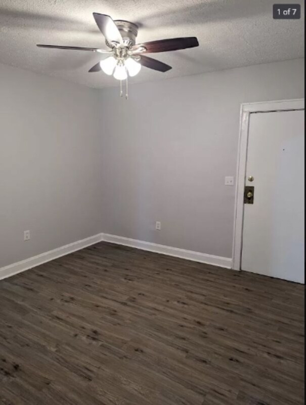 Photo - 439 Mcgregor Ave