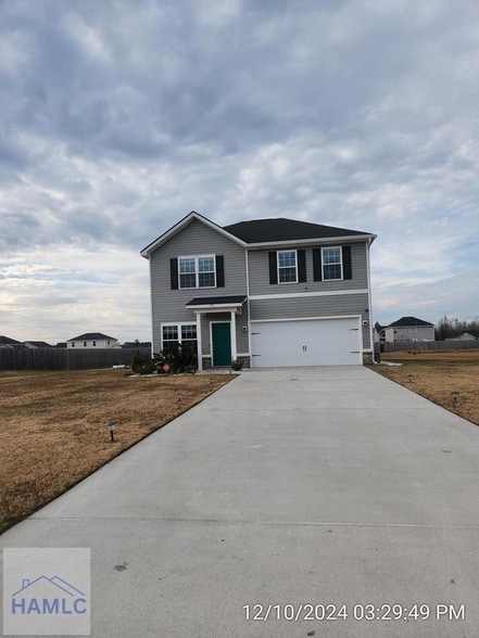 Building Photo - 73 Labrador Ln