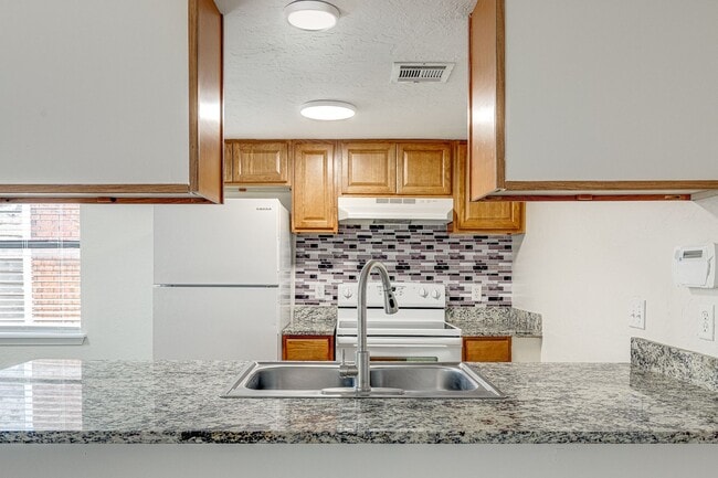 Photo - 2902 NW 45th Pl Unit 2902-D