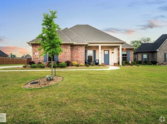 Building Photo - 262 Cullom Dr Rental