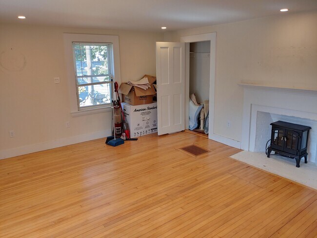 Photo - 75 Lincoln St