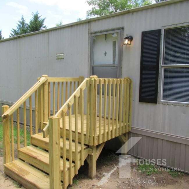 Photo - 1395 New Cut Rd