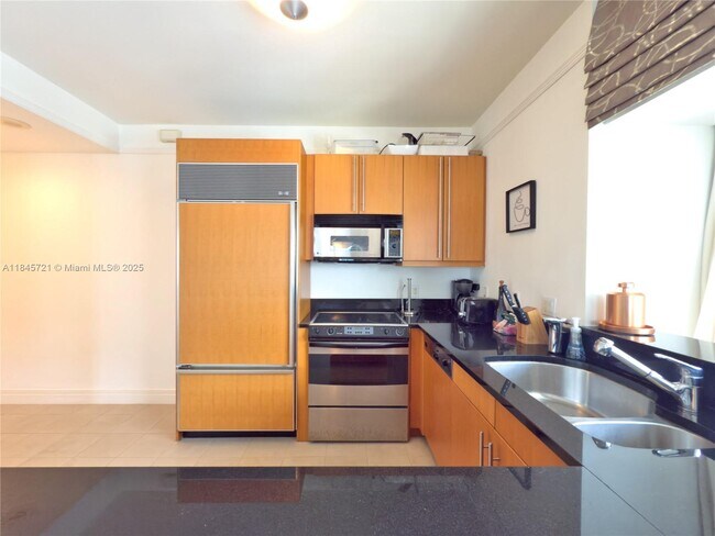 Photo - 1435 Brickell Ave Unit 3412
